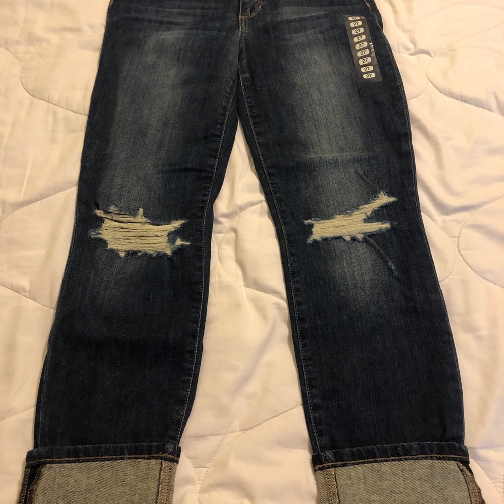 NWT Joe’s Jeans size 27 wide leg cropped jeans